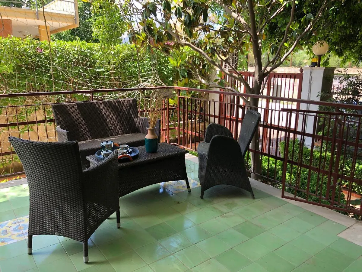 Casa Euridice Villa Palermo 0*,  Olaszország